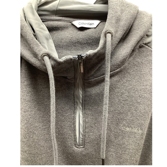 Calvin Klein Size Small Light Gray Men's Hoodie. Preloved - Picture 3 of 6